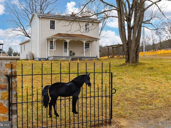 146 Howards Chapel Rd, Winchester, VA 22603