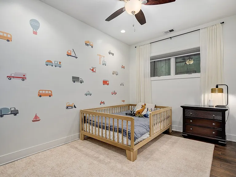1516 W Ohio St #1 — Photo 21