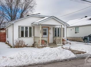 294 Kitchener St, Hawkesbury, ON K6A2N9