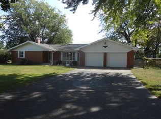 881 E State Route 14, Winamac, IN 46996