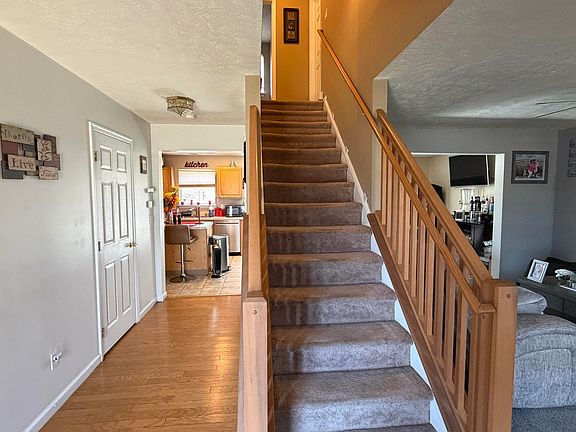 3rd image of 168 Tumbleweed Dr