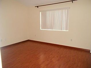 5th image of 6245 Kendale Lakes Cir APT 215