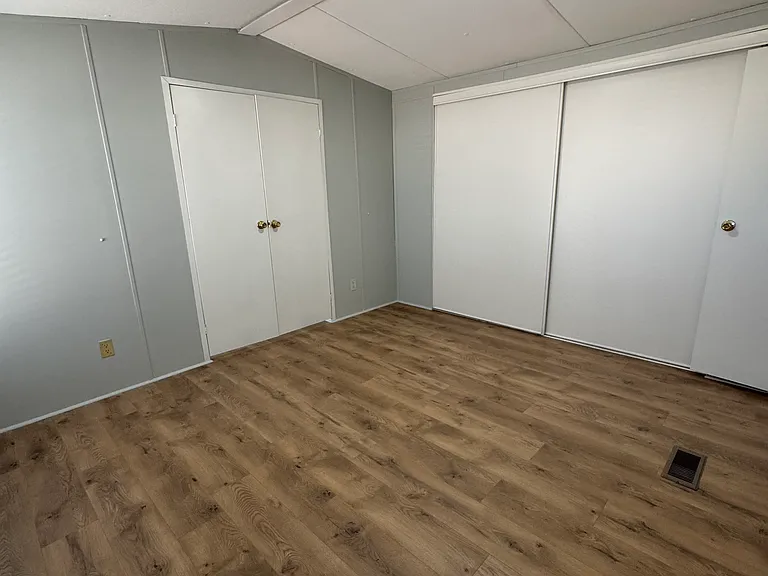 43366 Brittany St — Photo 13