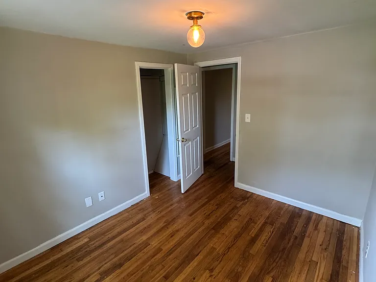 6219 Neighborly Ave — Photo 2
