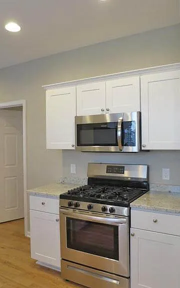 1007 E North Ave #1 — Photo 4