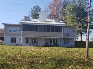 2017 Stanford Rd, Lancaster, KY 40444