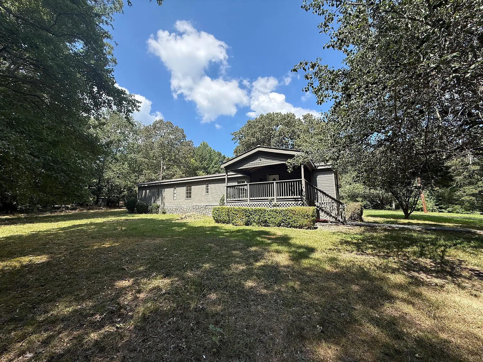 4 bed, 1500 sqft, $2,000 — Photo 3