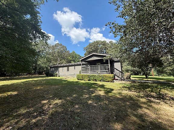 3rd image of 374 Griffin Rd
