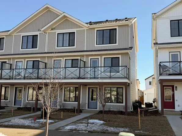 26 S Eastwood Dr, Spruce Grove, AB T7X 4A9