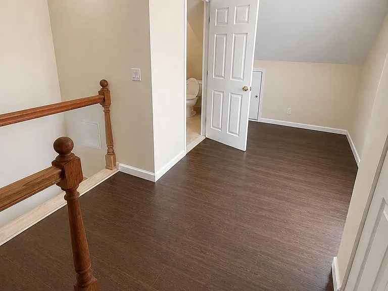 116 Robertson Ave — Photo 5