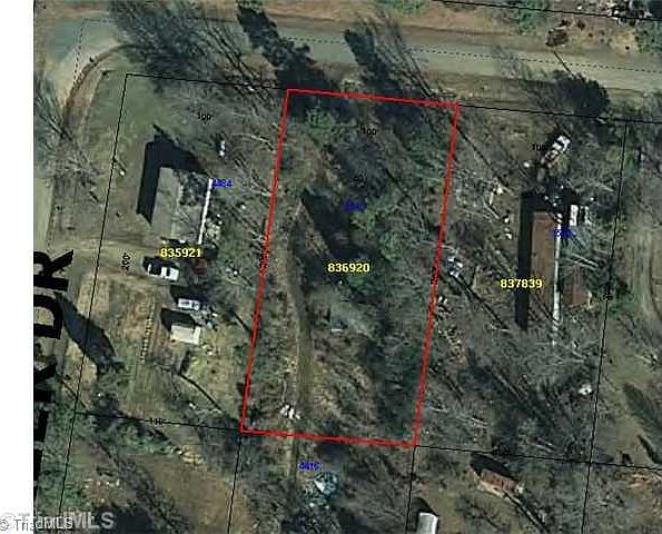 1st image of 3521 Sparky Ln