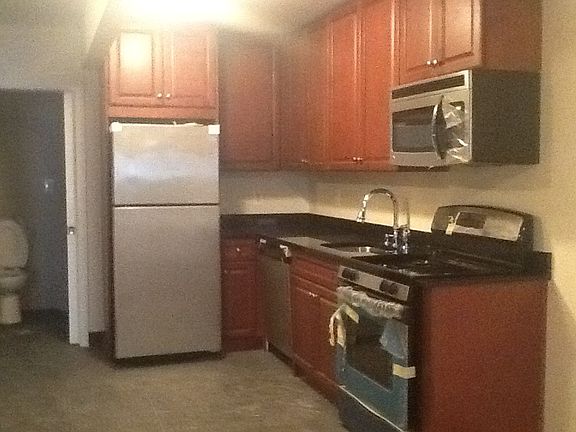 3rd image of 2310 31st Dr APT 1