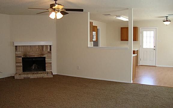 3rd image of 2504 Avalon Creek Way