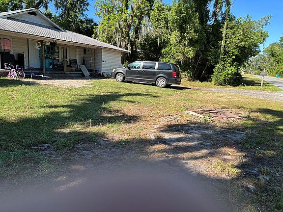 2nd image of 11169 NE 39th Dr