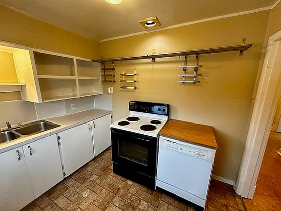 4th image of 6225 SE 88th Ave Unit B