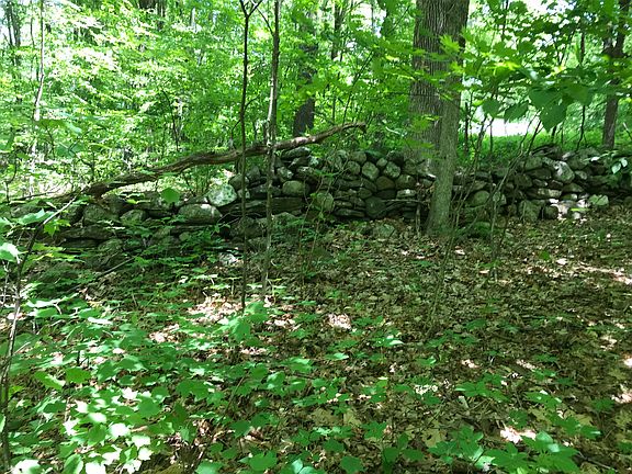 4th image of 50 Birch Hill Run