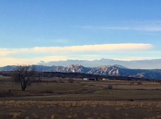 802 Plateau Rd, Longmont, CO 80504