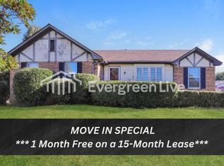 1404 Larchmont Dr, Greensboro, NC 27405