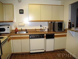 4th image of 2804 Canterbury Way