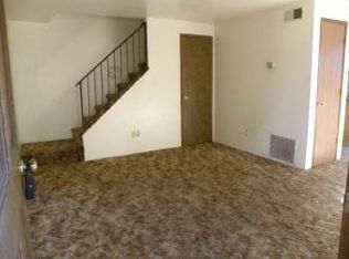 1863 Inner Cir APT 2, Medford, OR 97504