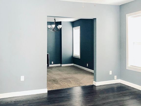 4th image of 4517 Virginia Ave