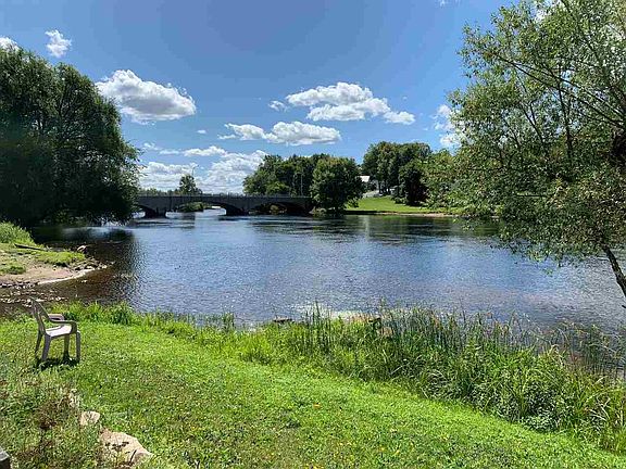 5th image of 9 River St