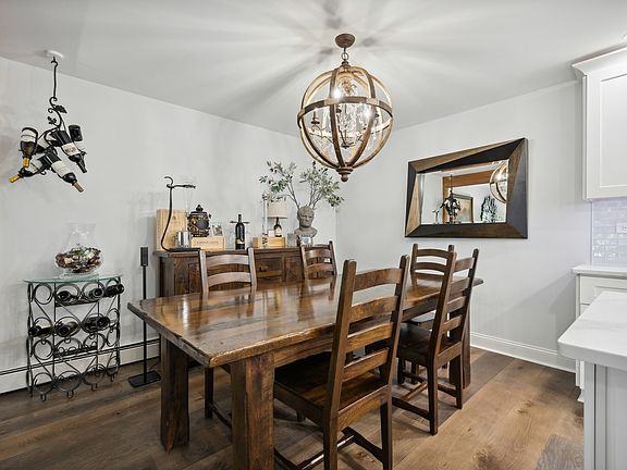 DiningRoom