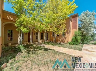 1038 Sierra Del Norte, Santa Fe, NM 87501