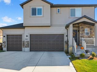 7802 N Walnut Dr, Eagle Mountain, UT 84005