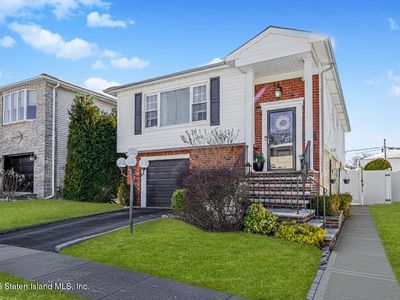 274 Barbara St, Staten Island, NY, 10306