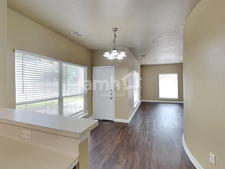 3608 Cheyenne St — Photo 5