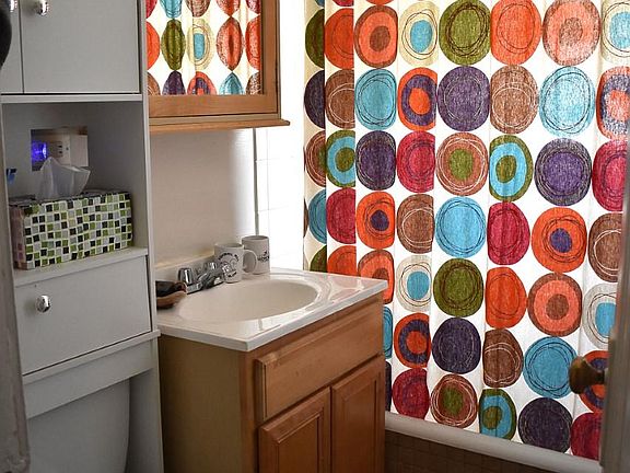 5th image of 533 Michigan Ave APT 3E
