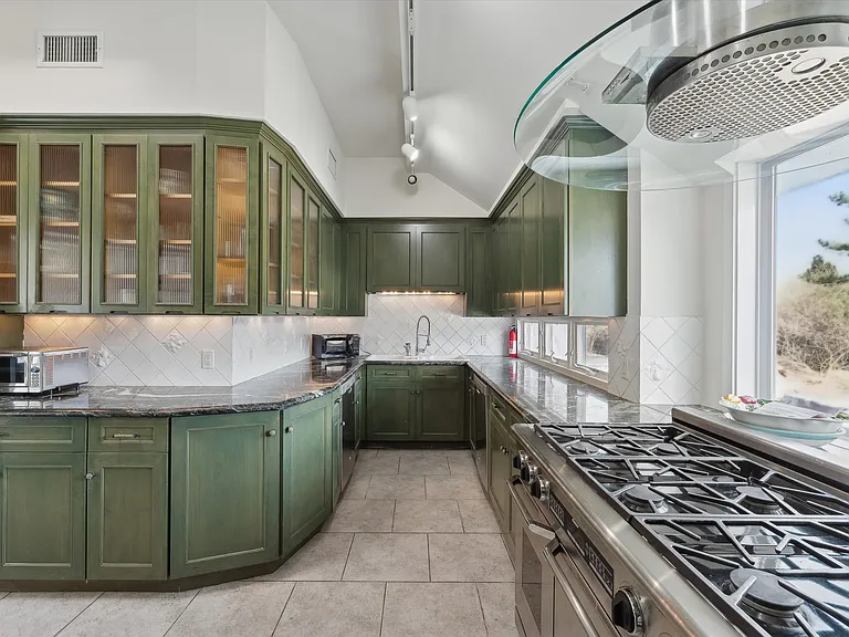 11 Watersedge Ct — Photo 14