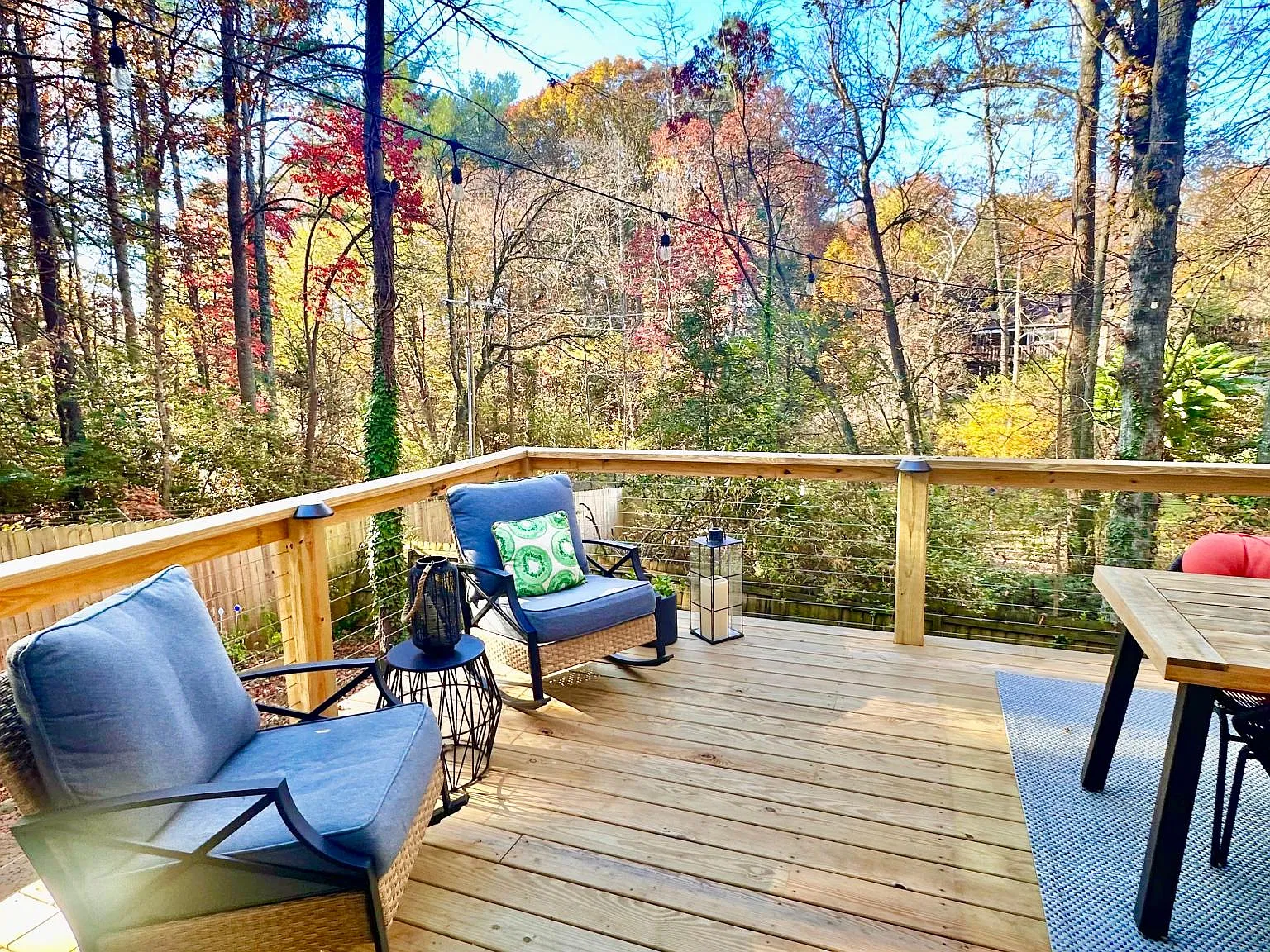 3 bed, 1261 sqft, $2,300 — Photo 4