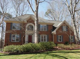 331 Woodvine Dr, Lawrenceville, GA 30044