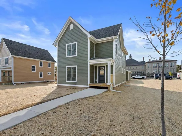 2015 West Vliet STREET, Milwaukee, WI 53205