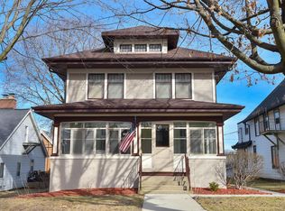 139 North 8th AVENUE, West Bend, WI 53095