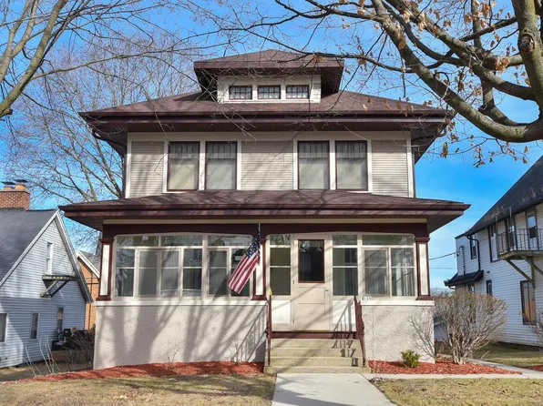 139 North 8th AVENUE, West Bend, WI 53095