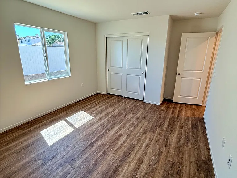 11705 Sebastian Rd — Photo 6