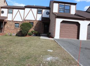 22 Wellington Ct #2622, Sayreville, NJ