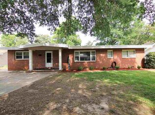 704 Briarcliff Rd, Warner Robins, GA 31088