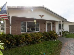 4608 Harrison St, Hollywood, FL 33021