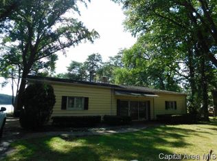 44 W Fairview Ln, Springfield, IL 62711