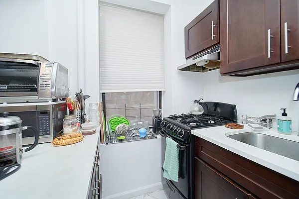 Rented by Living New York | media 11