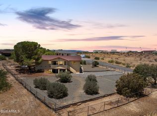 17571 E HUMMINGBIRD Lane, Mayer, AZ 86333