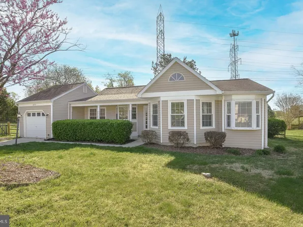 3777 Primrose Ct, Waldorf, MD 20602