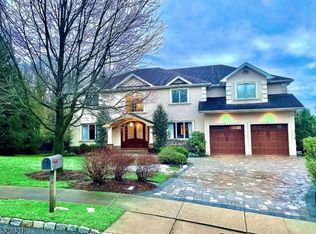 6 Soldatovic Ct, Wayne, NJ 07470