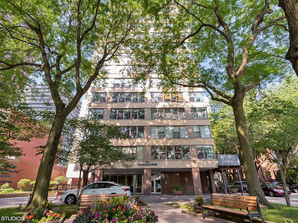 1st image of 2970 N Lake Shore Dr APT 16E