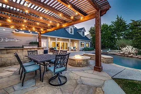 4 bed, 3.5 bath, 3048 sqft, $6,000 — Photo 3