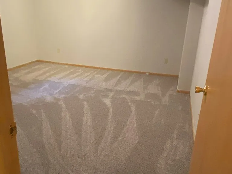 Bedroom 4 (basement)